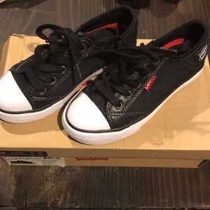 Levi’s boys sneakers
